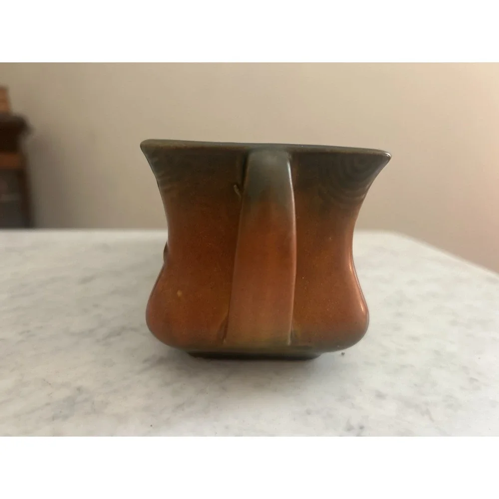 Roseville pottery 1393-8
